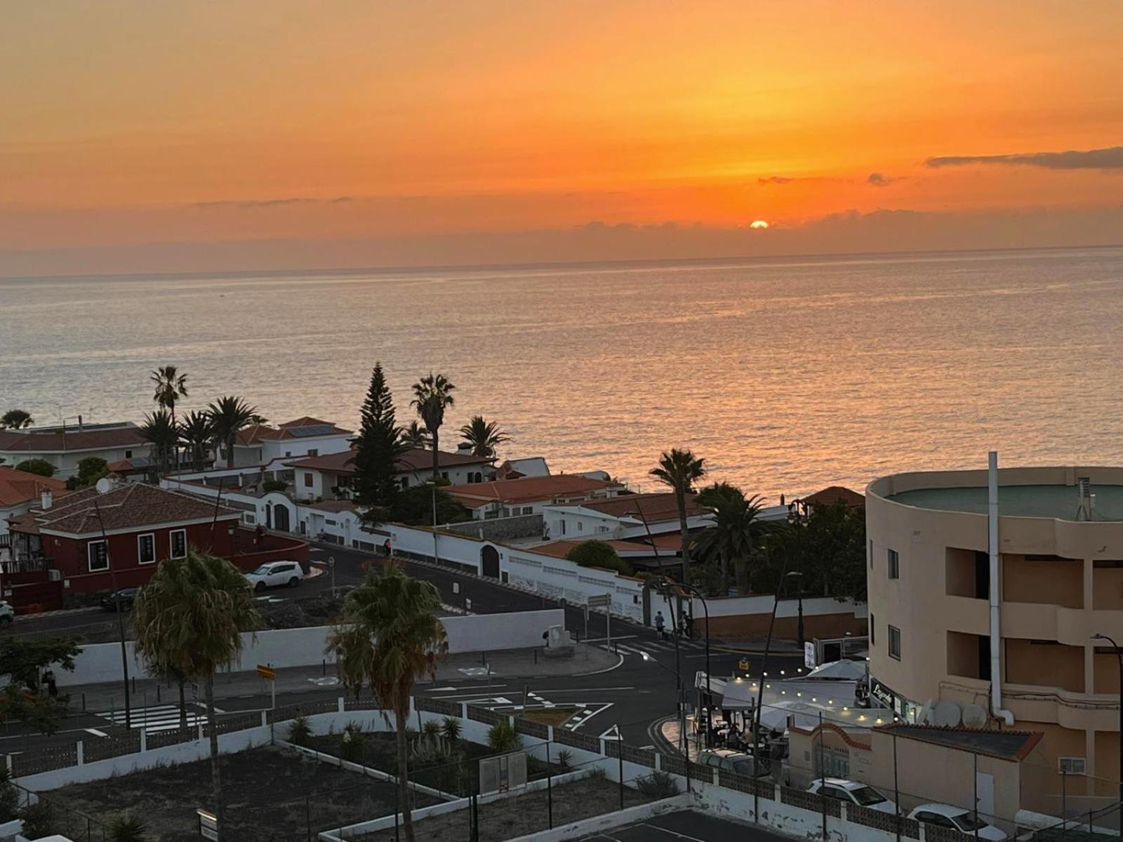 Sunset Arena Beach By Helloapartments Puerto de Santiago  Ngoại thất bức ảnh